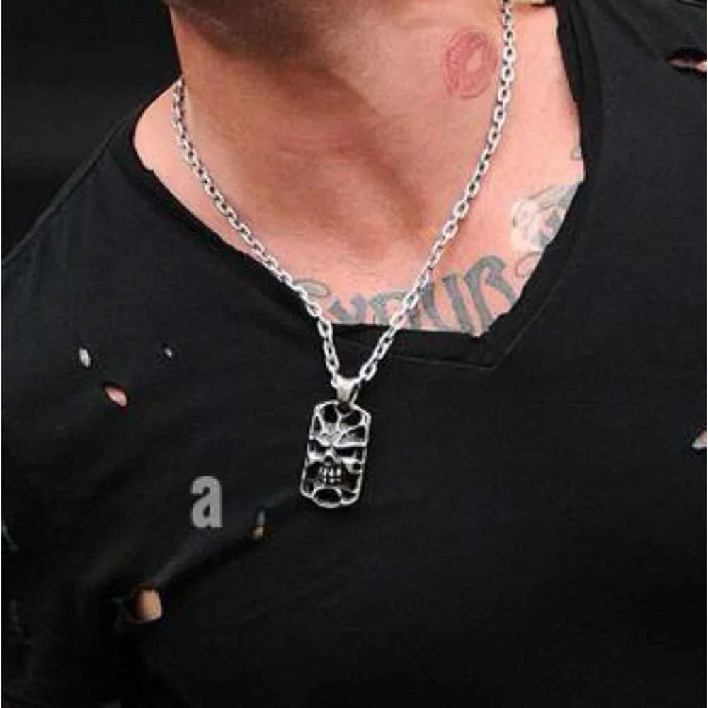 Travis Walker custom silver skull dog tag 24" necklace - Picture 6 of 7
